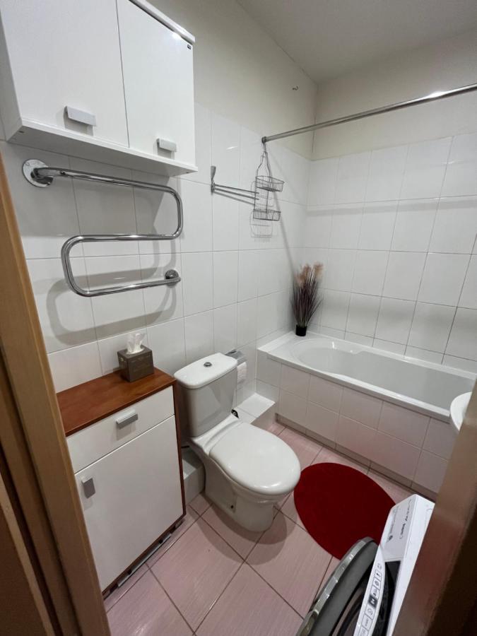 Lovely Apartments In Imanta With Free Parking Riga Exterior photo